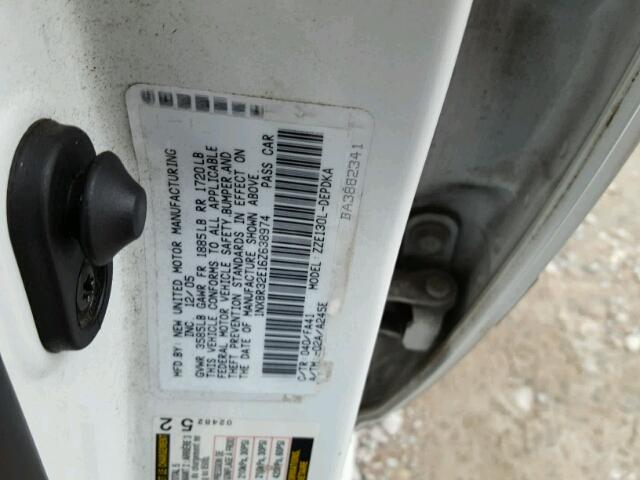 1NXBR32E16Z638974 - 2006 TOYOTA COROLLA CE WHITE photo 10