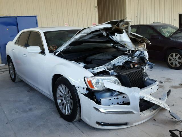 2C3CCAAG3DH508524 - 2013 CHRYSLER 300 WHITE photo 1