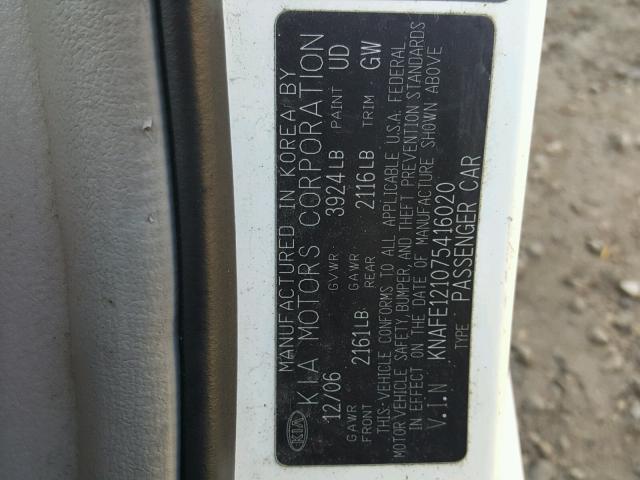 KNAFE121075416020 - 2007 KIA SPECTRA EX WHITE photo 10