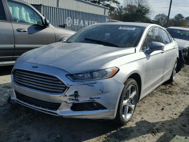 3FA6P0HD8FR156895 - 2015 FORD FUSION SE SILVER photo 2