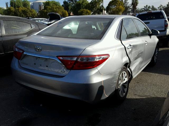 4T4BF1FK3GR549816 - 2016 TOYOTA CAMRY LE ვერცხლისფერი ფოტო 4