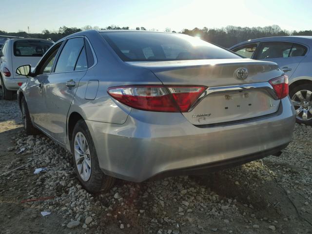 4T1BF1FKXGU266419 - 2016 TOYOTA CAMRY LE SILVER photo 3