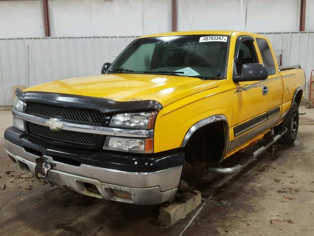 1GCEK19T33Z193652 - 2003 CHEVROLET SILVERADO YELLOW photo 2