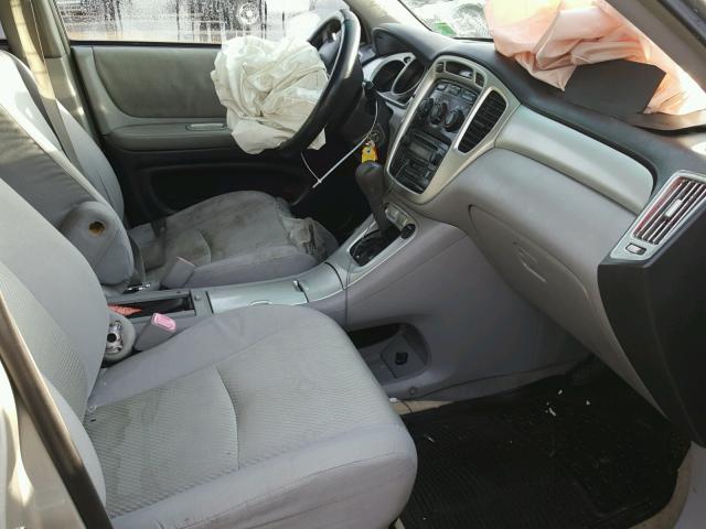 JTEDP21A650089284 - 2005 TOYOTA HIGHLANDER SILVER photo 5