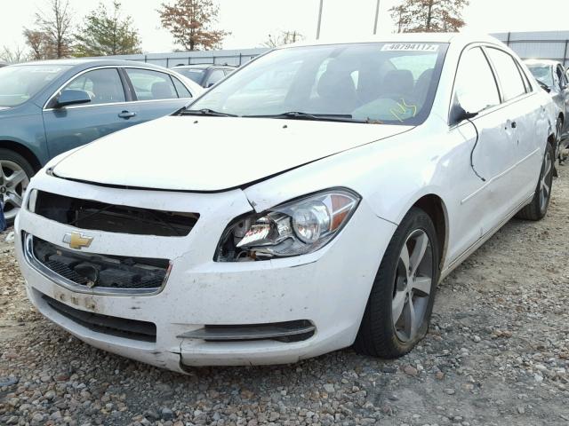 1G1ZC5E0XCF300708 - 2012 CHEVROLET MALIBU 1LT WHITE photo 2