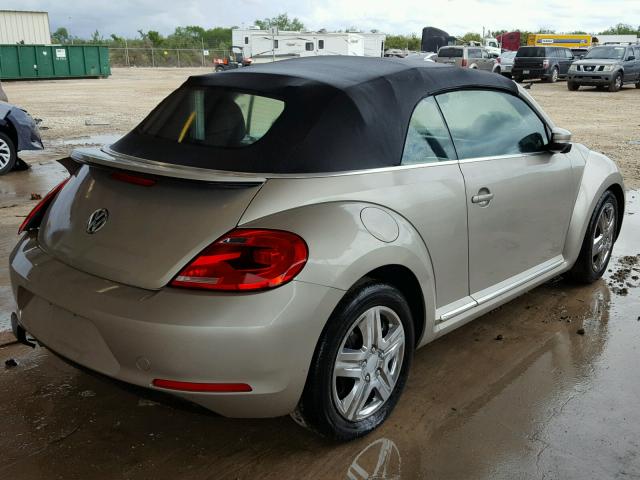 3VW517AT6FM805881 - 2015 VOLKSWAGEN BEETLE 1.8 SILVER photo 4