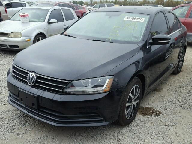 3VWDB7AJ0HM236097 - 2017 VOLKSWAGEN JETTA SE BLACK photo 2