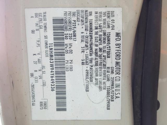 1LNHM83W94Y649336 - 2004 LINCOLN TOWN CAR U CREAM photo 10