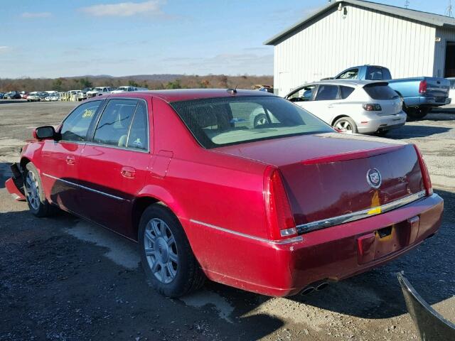 1G6KD57YX8U125200 - 2008 CADILLAC DTS RED photo 3