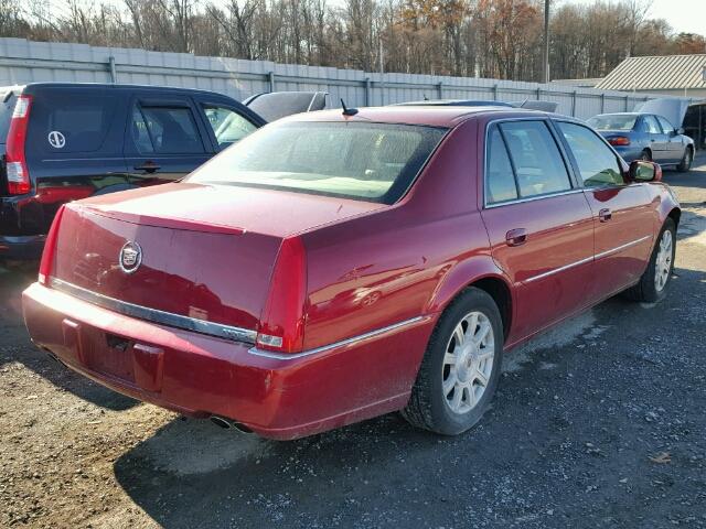 1G6KD57YX8U125200 - 2008 CADILLAC DTS RED photo 4