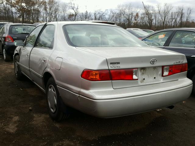 4T1BG22K9YU009617 - 2000 TOYOTA CAMRY CE GRAY photo 3