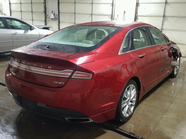 3LN6L2J97DR800872 - 2013 LINCOLN MKZ RED photo 4