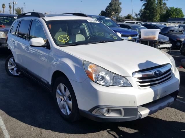 4S4BRDLC7C2227332 - 2012 SUBARU OUTBACK 3. WHITE photo 1