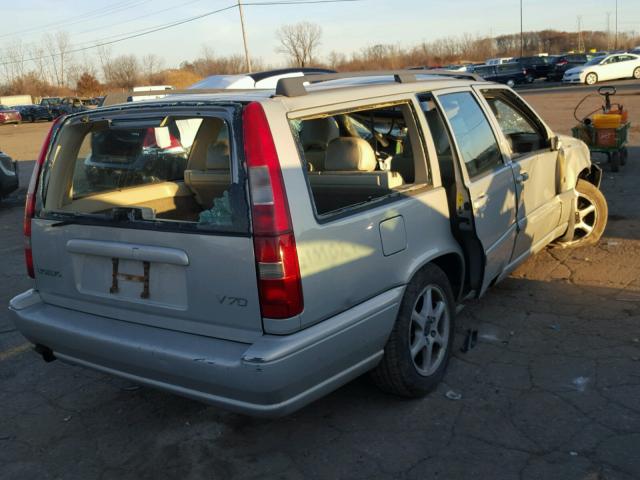 YV1LW61J0Y2689067 - 2000 VOLVO V70 BASE TAN photo 4