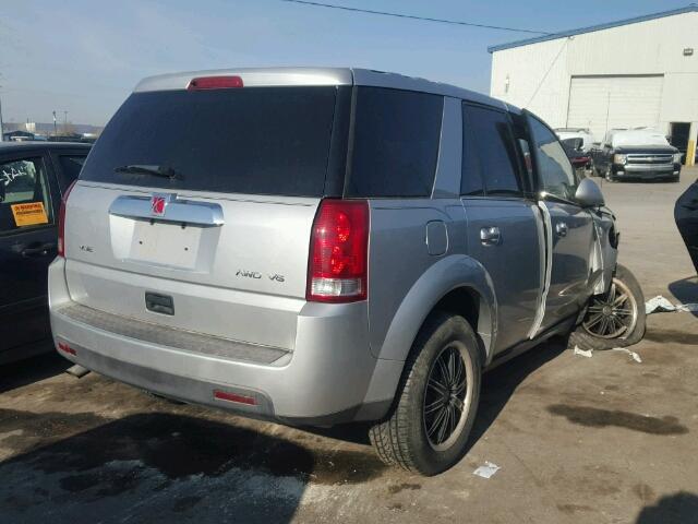 5GZCZ63436S868929 - 2006 SATURN VUE SILVER photo 4