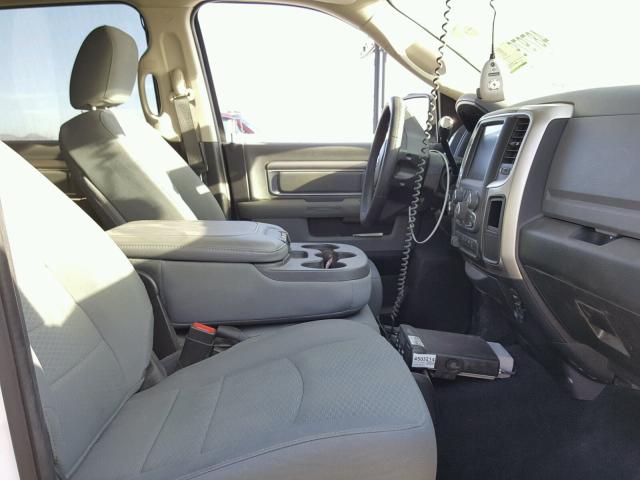 3C6UR5DL8HG620571 - 2017 RAM 2500 SLT WHITE photo 5