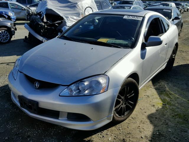 JH4DC53896S011663 - 2006 ACURA RSX SILVER photo 2