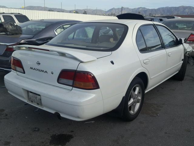 JN1CA21D4XT822691 - 1999 NISSAN MAXIMA GLE WHITE photo 4