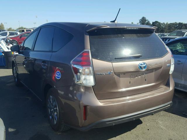 JTDZN3EUXHJ067264 - 2017 TOYOTA PRIUS V BROWN photo 3