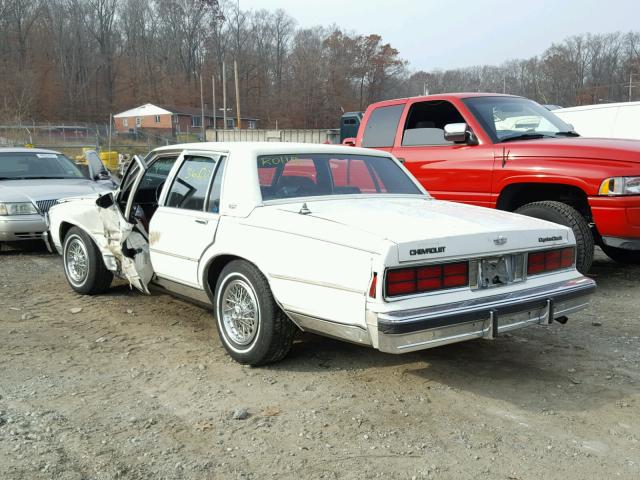 1G1BN51H4JR211638 - 1988 CHEVROLET CAPRICE CL WHITE photo 3