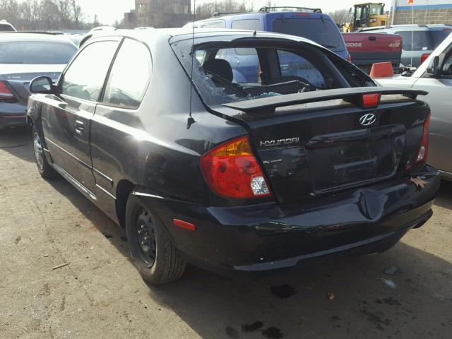 KMHCG35C65U365145 - 2005 HYUNDAI ACCENT GS BLACK photo 3