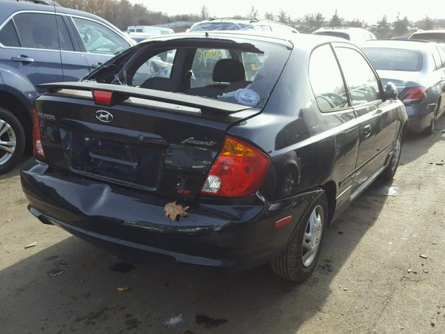 KMHCG35C65U365145 - 2005 HYUNDAI ACCENT GS BLACK photo 4