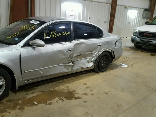 1N4AL11D55N499168 - 2005 NISSAN ALTIMA S SILVER photo 9