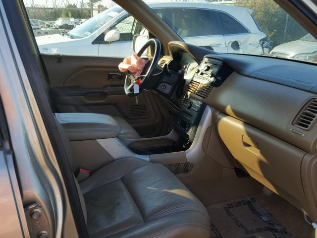 5FNYF18575B006734 - 2005 HONDA PILOT EXL BEIGE photo 5