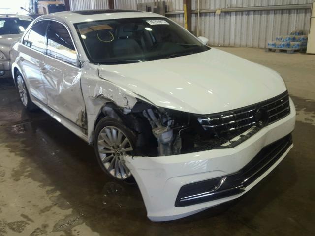 1VWBT7A31HC009637 - 2017 VOLKSWAGEN PASSAT SE WHITE photo 1