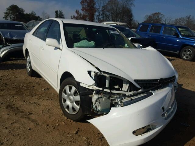 JTDBE32KX30174804 - 2003 TOYOTA CAMRY LE WHITE photo 1