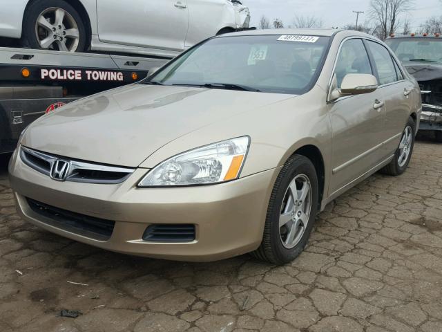 JHMCN36466C000648 - 2006 HONDA ACCORD HYB GOLD photo 2