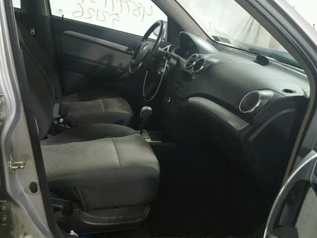 KL1TG6DE1AB096865 - 2010 CHEVROLET AVEO LT SILVER photo 5