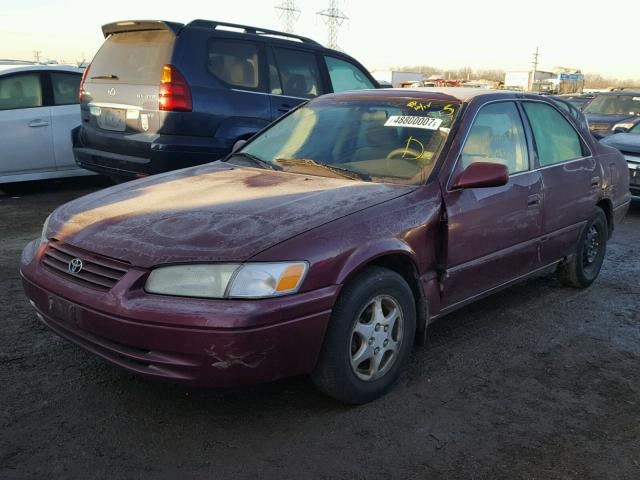 4T1BG22K5VU114795 - 1997 TOYOTA CAMRY CE BURGUNDY photo 2