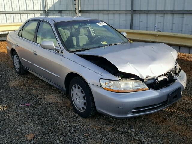 JHMCG665X2C021517 - 2002 HONDA ACCORD LX SILVER photo 1