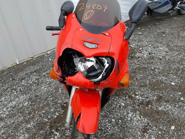 JS1GN79A3Y2102715 - 2000 SUZUKI GSX600 F RED photo 10