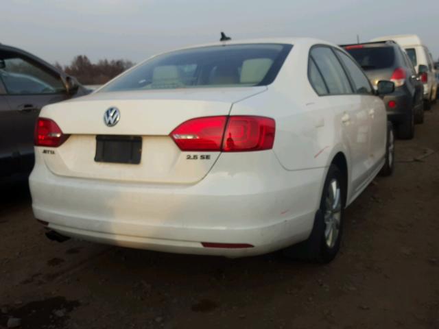 3VWDP7AJ1CM451126 - 2012 VOLKSWAGEN JETTA SE WHITE photo 4