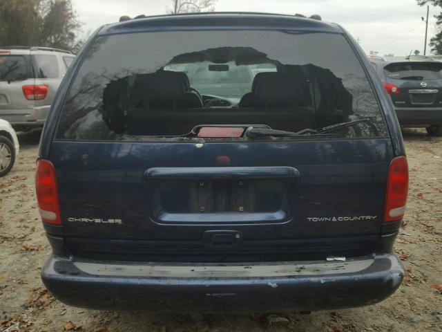 1C4GP54L2YB650976 - 2000 CHRYSLER TOWN & COU BLUE photo 9