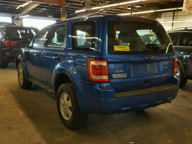 1FMCU0C70CKA05276 - 2012 FORD ESCAPE XLS BLUE photo 3