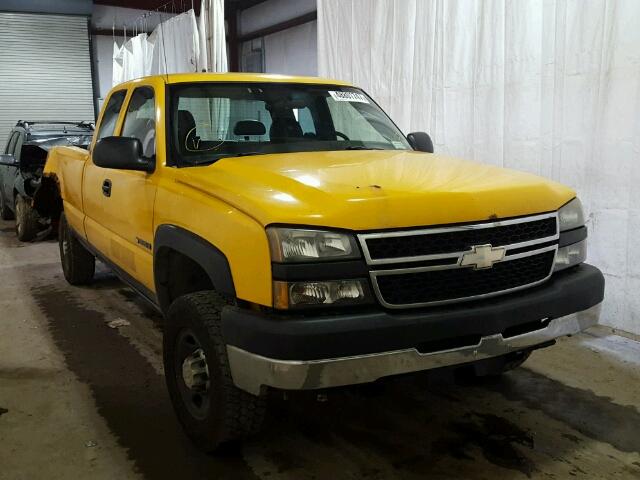 1GCHC29U45E253683 - 2005 CHEVROLET SILVERADO YELLOW photo 1