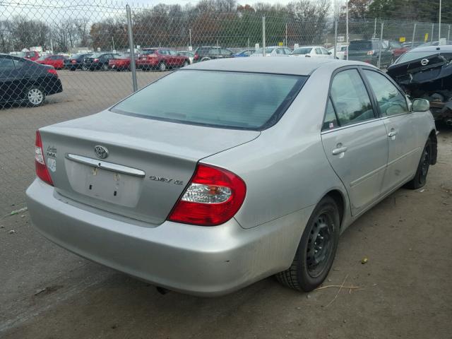 4T1BE32K24U844464 - 2004 TOYOTA CAMRY LE SILVER photo 4