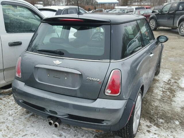 WMWRE33556TN29403 - 2006 MINI COOPER S GRAY photo 4