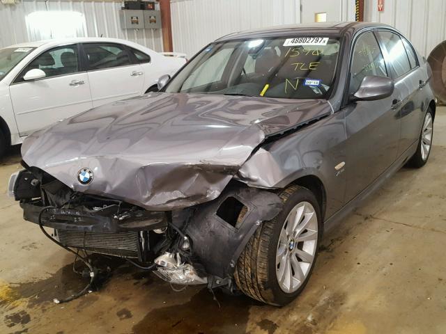 WBAPK5C50BF121590 - 2011 BMW 328 XI SUL GRAY photo 2