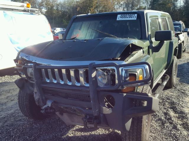 5GTDN136168160495 - 2006 HUMMER H3 Yaşıl foto 2