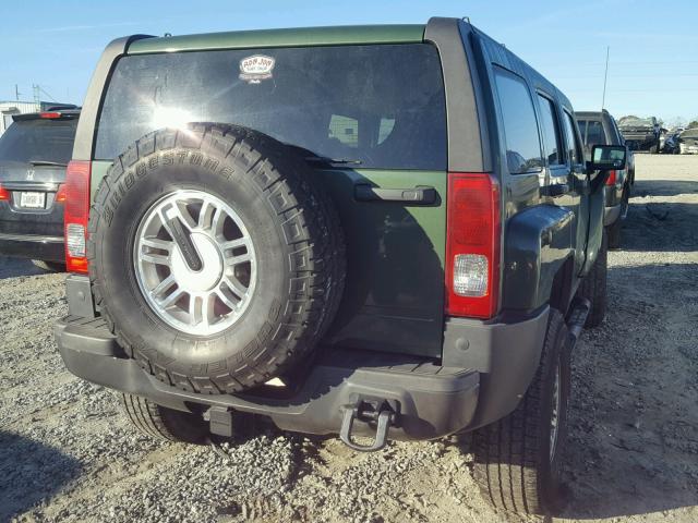 5GTDN136168160495 - 2006 HUMMER H3 GREEN photo 4