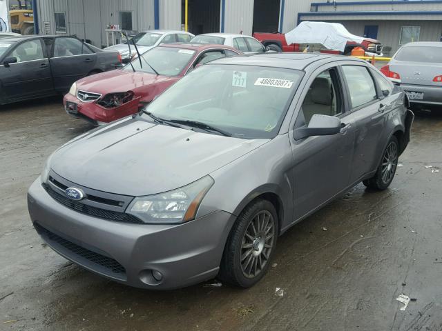 1FAHP3GN5BW157790 - 2011 FORD FOCUS SES GRAY photo 2