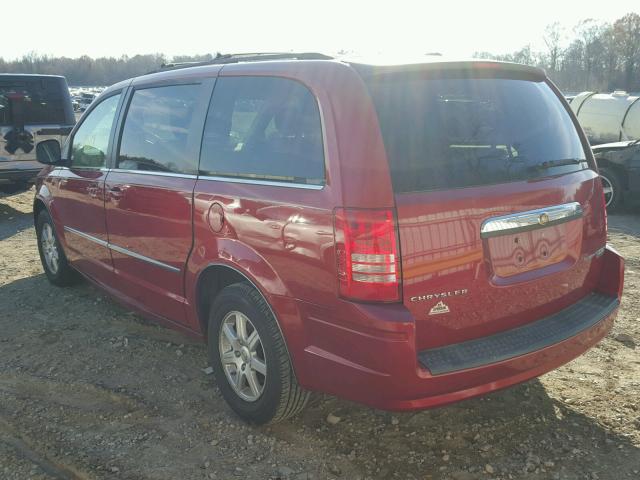 2A4RR5D10AR235299 - 2010 CHRYSLER TOWN & COU RED photo 3