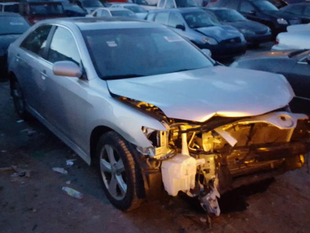 4T1BK3EK3BU611257 - 2011 TOYOTA CAMRY SE SILVER photo 1