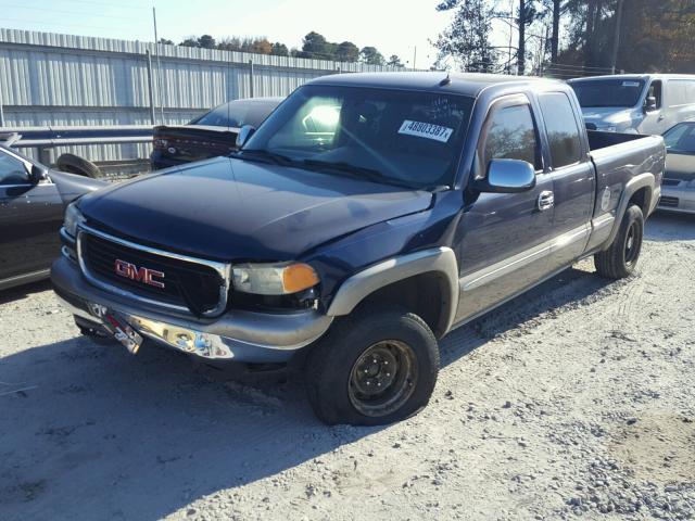 2GTEK19T621380780 - 2002 GMC NEW SIERRA BLUE photo 2