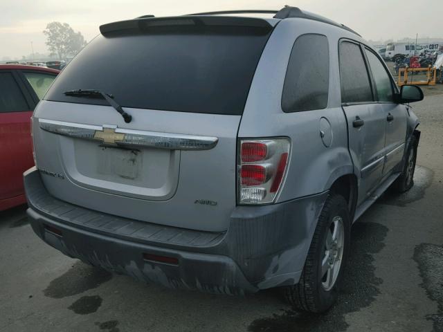 2CNDL23FX56014616 - 2005 CHEVROLET EQUINOX LS SILVER photo 4