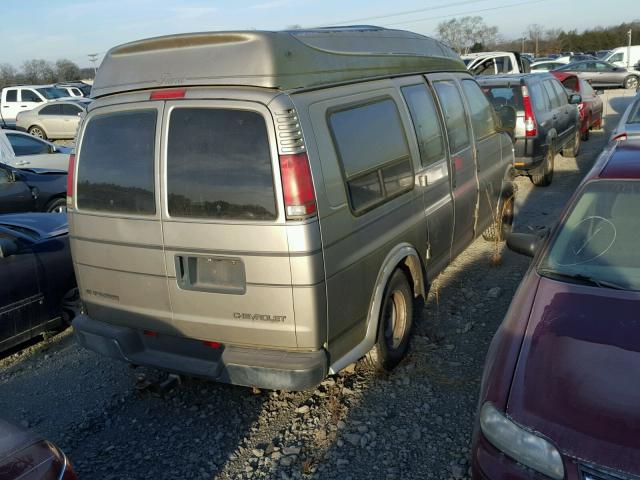 1GBFG15W7Y1258843 - 2000 CHEVROLET EXPRESS G1 GOLD photo 4